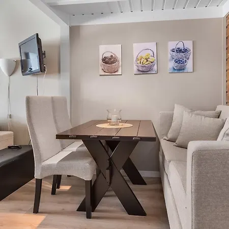 Apartman Solli Ferieleilighet *